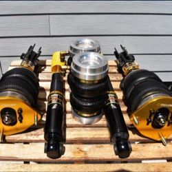 Dynamic Pro Air Struts - Hyundai Elantra Sport 2017-2020 / Veloster 

Air Suspension struts to bag your ride fits 2017-2020 Hyundai Elantra Sport or 2