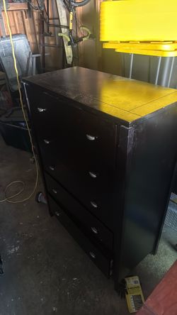 Dresser