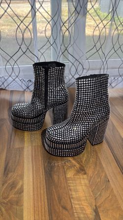 Steve Madden Cobra black rhinestone platform ankle boot.