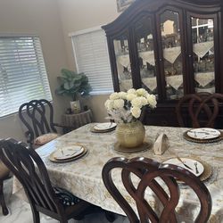 Formal Dining Room Set Eight Pieces
