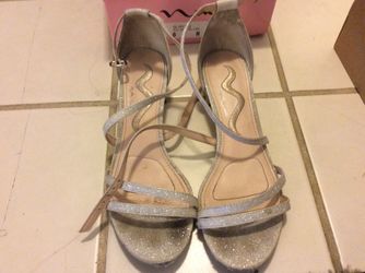 Nina Dressy Glitter Silver Glory Sandals Womens Size 6M