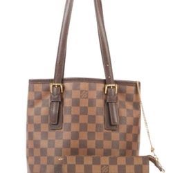 🎀Louis Vuitton💋 Marais Damier Ebene Coated Canvas-$1,500🎀