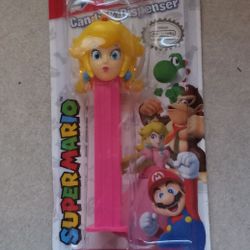 Nintendo Super Mario Pez Dispenser Princess Peach