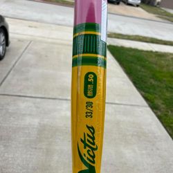 NEW In Wrapper 33/30 , VICTUS NO. 2 PENCIL HYBRID BBCOR BASEBALL
