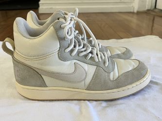 NIKE Women’s Court Borough Mid Premium Sneakers 7.5(Used)