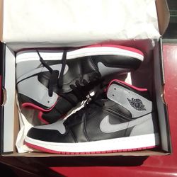 Air Jordan 1 Black/Cement Grey-Fire Red Size 10.5
