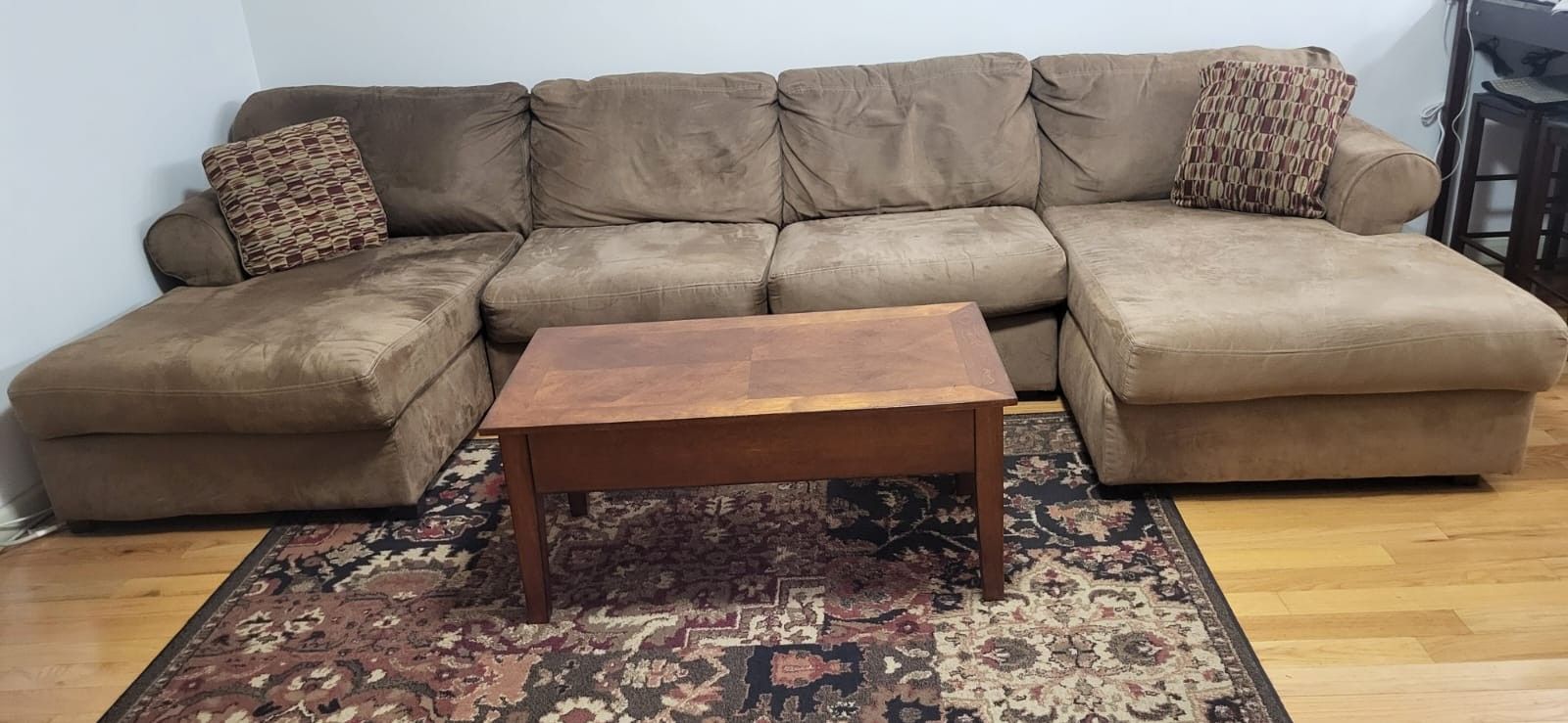Full Sectional and Lift Top Coffee Table