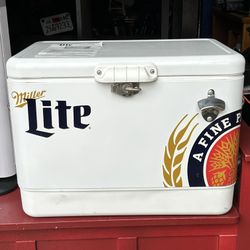 Miller Lite Ice Chest Cooler  51L (54qt)