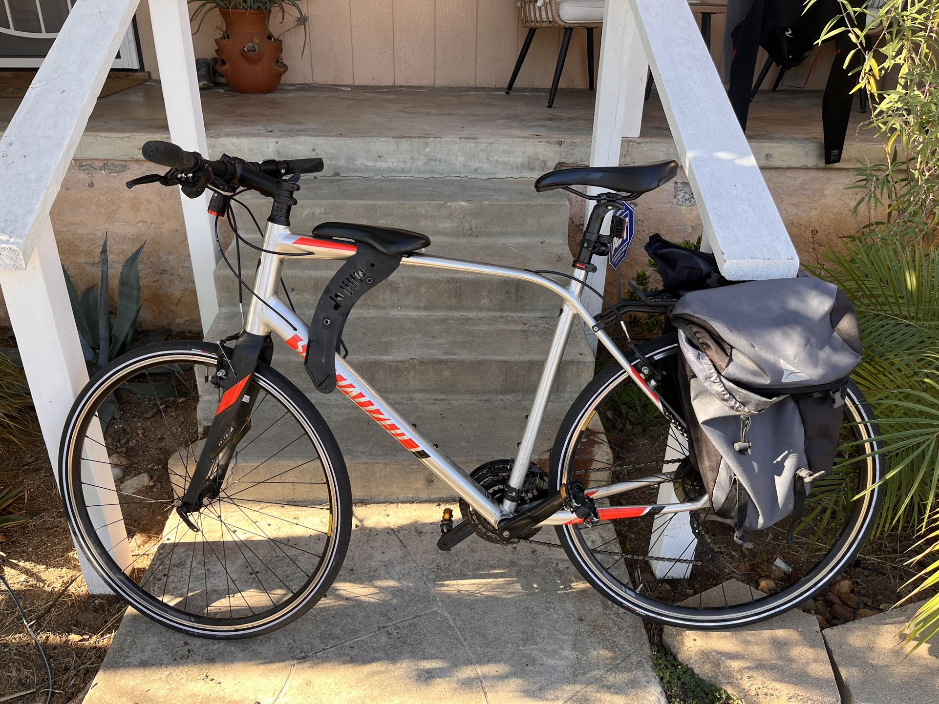 Sirrus Specialized Bike 27 Speed