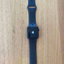 Apple Series Wristwatch 