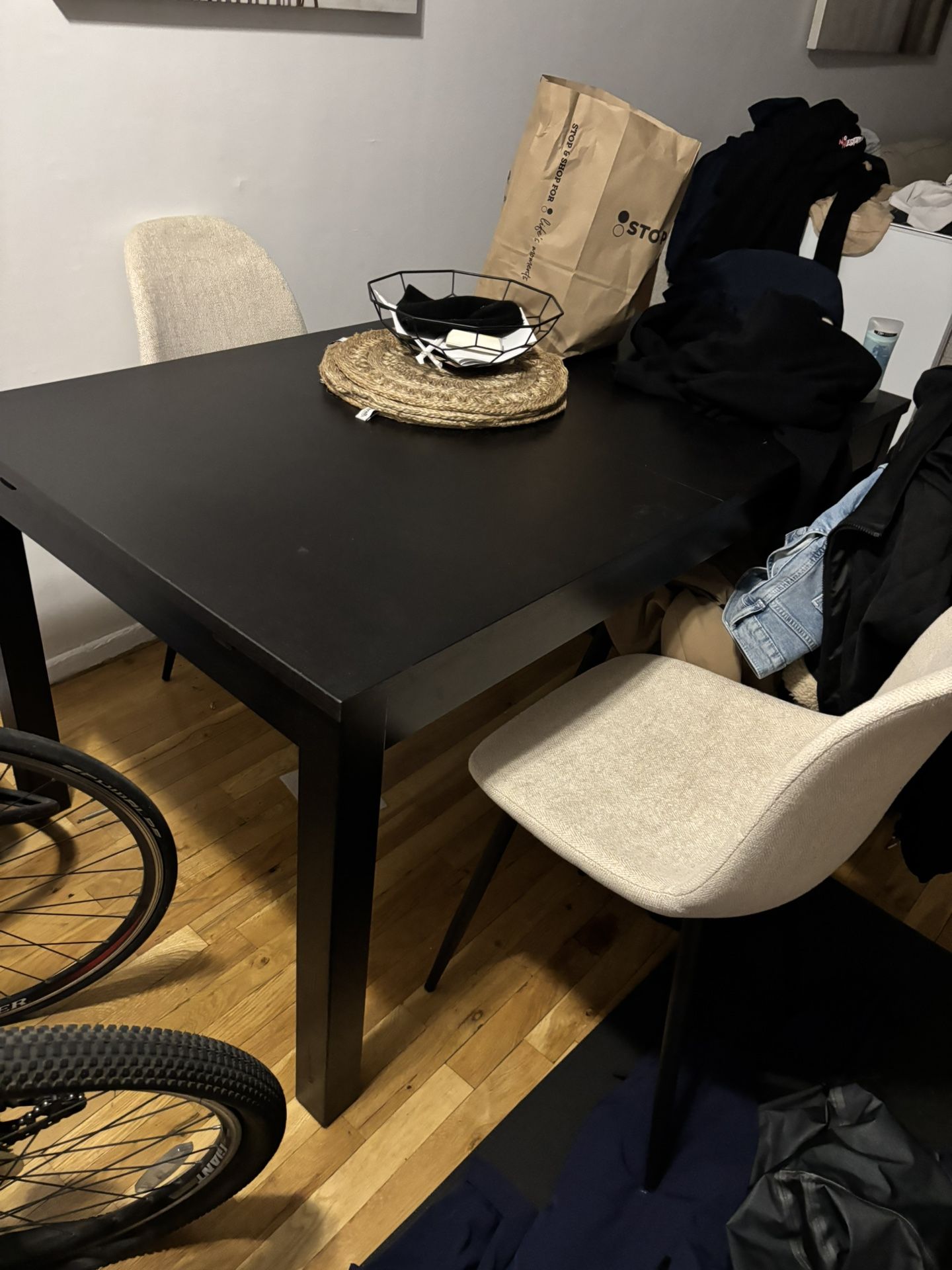 Black Extending Table With 4 Chairs