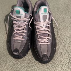 Nike Good Condition  Sazi 12