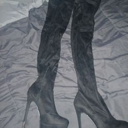 Black High Boots 