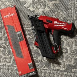 M18 30 Degree Framing Nail Gun With Extended Clip