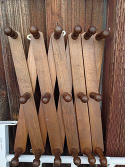 15-16 piece hat rack