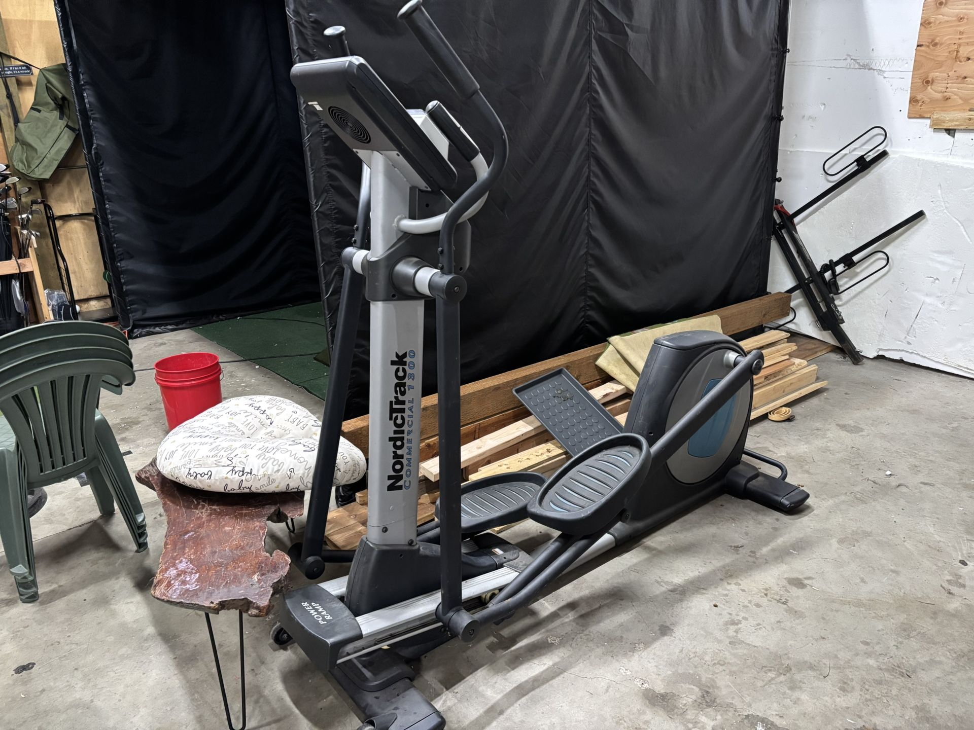 Elliptical NordicTrack Commercial 1300