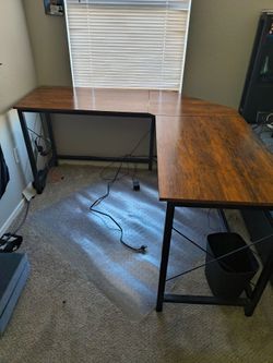 L Shaped wooden desk