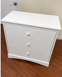 White Dresser
