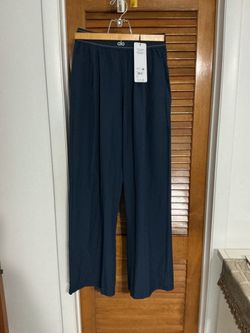ALO Yoga Trouser,  NAVY