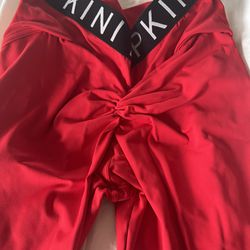 HIPKINI Red workout Outfit, XL, Scrunched Booty Leggings 