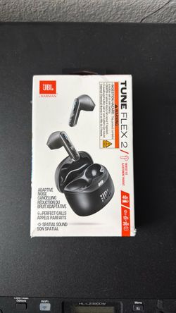 JBL Tune Flex 2 earbuds