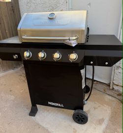 NEW PROPANE GAS BBQ GRILL