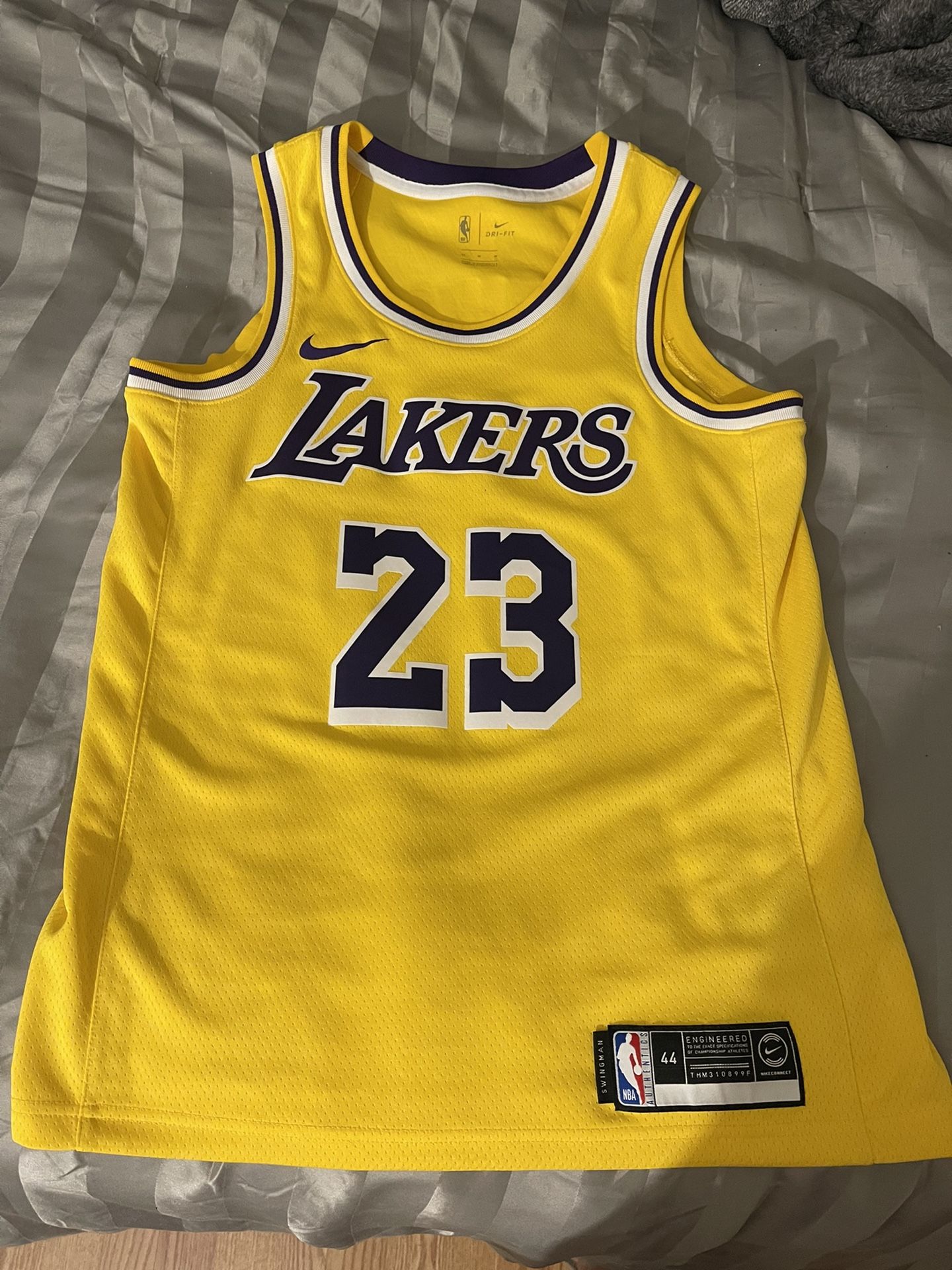 LAKERS JERSEY 