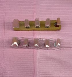 Short duck Press on nails yellow French tips nude base