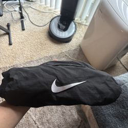 Nike Pro Hyperwarm Handwarmer