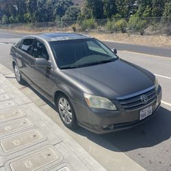 2006 Toyota Avalon XLS 