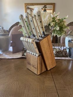 Pioneer women knife set