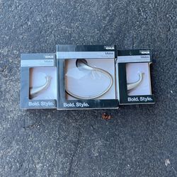 Bathroom Hooks and Towel Ring