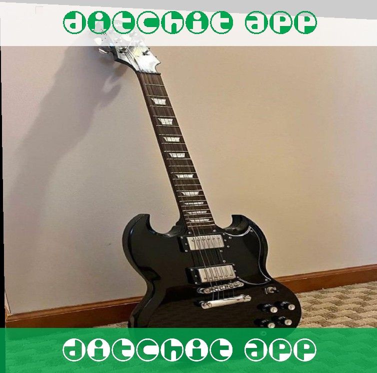 although sometimes Electric Guitar Rock Hard with Superior Sound Technology