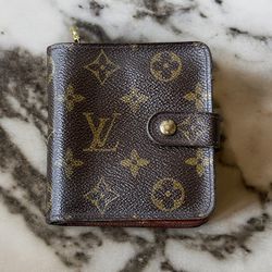 Louis Vuitton Compact Zippy/Snap Wallet