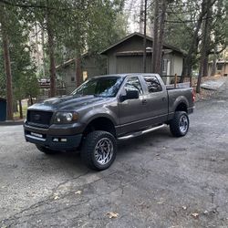 Lifted 05 F150 4x4 Roush