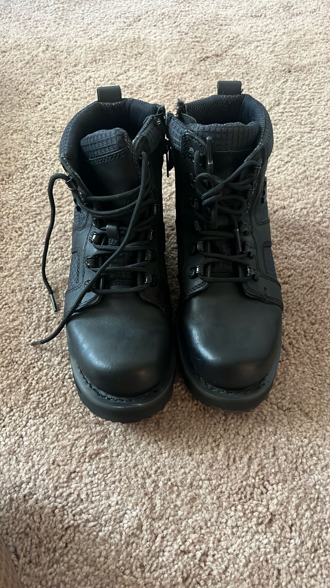 Harley Davidson Motorcycle Boots!!