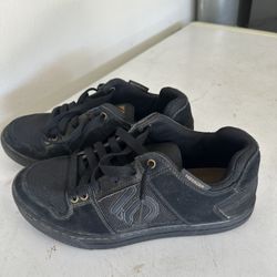Five Ten Mountain Bike Shoes  (size 10.5)