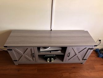 Farmhouse grey tv stand with barn doors