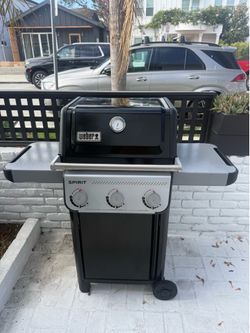 Weber Spirit 3 Burner Grill