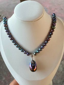 Pearl peacock color