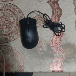 Razer Deathadder Essential