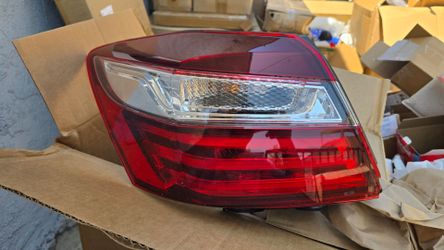 Left Driver Side Tail Light With Bulbs Lamp Sedan 16-17 ACCORD