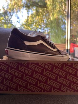 Vans - Brand New size 10.5