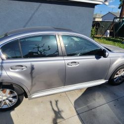 2010 Subaru Legacy AWD – Mechanic Special / Project Car – Must Go