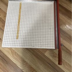 Paper Cutter Vintage