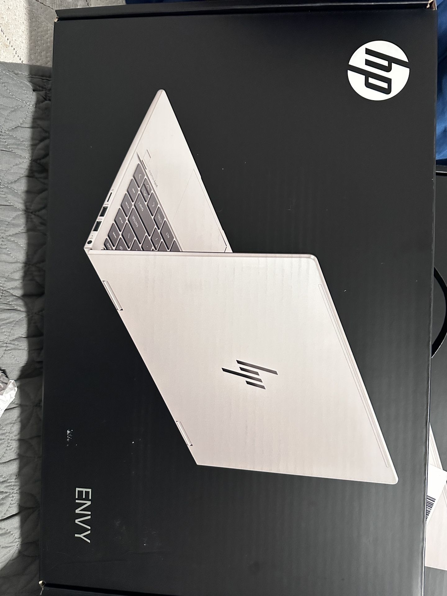 HP Envy x360