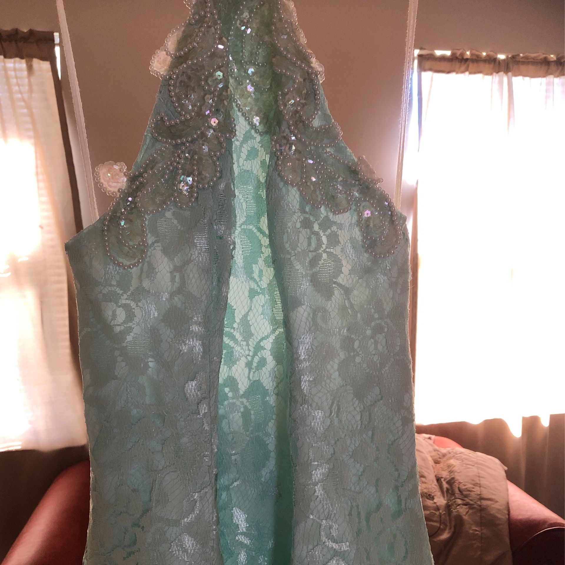 Halter top ROSA dress with APPLIQUÉS in Emerald Green