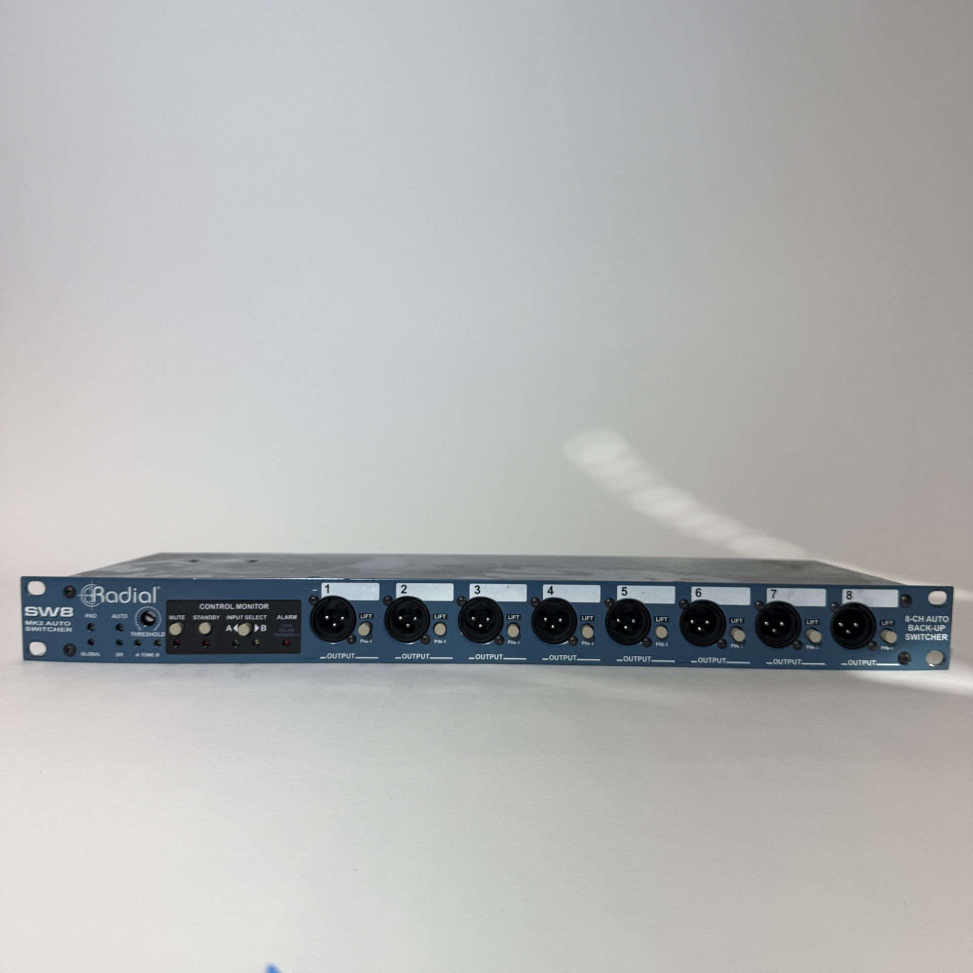 Radial SW8 Switcher