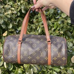 Louis Vuitton Monogram Papillon 30 