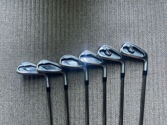 Titleist T300 Golf Iron Set